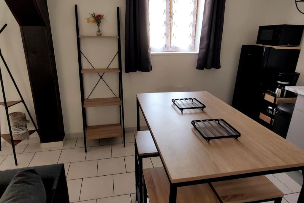 Appartement Style Industriel Au Centre De Douai Ngoại thất bức ảnh